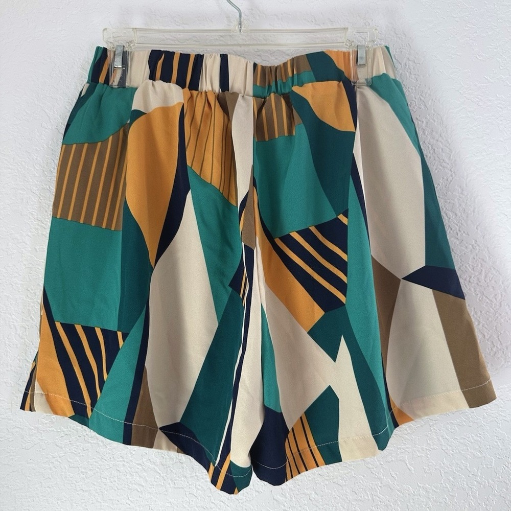 Womens Resortwear Abstract Geo Print Shorts Sz. L Slash Pocket Elastic Waist - Picture 3 of 9
